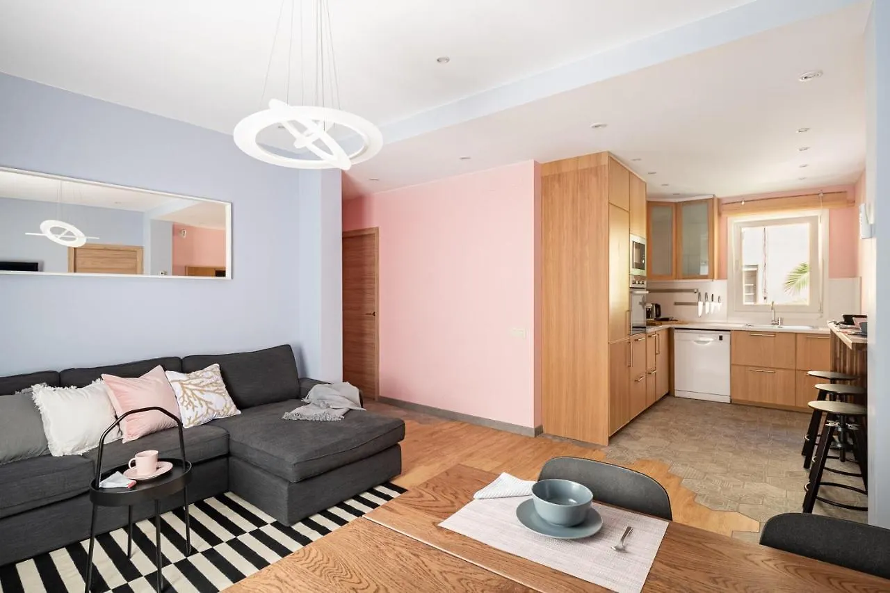 Three Bedrooms Apartment Barcellona 0*,  Spagna