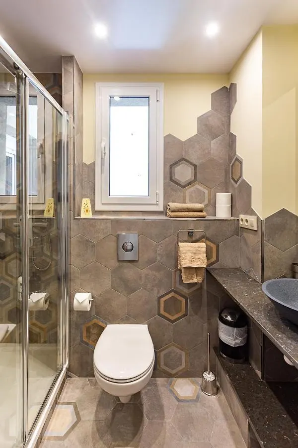 Three Bedrooms Apartment Barcellona 0*,