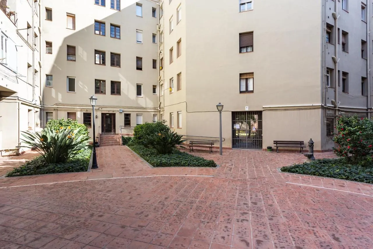Three Bedrooms Apartment Barcellona